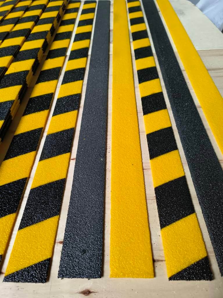 Skridsikker lister i flere farver